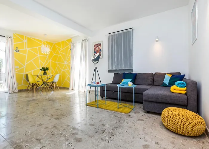 Apartment Apsyrtides